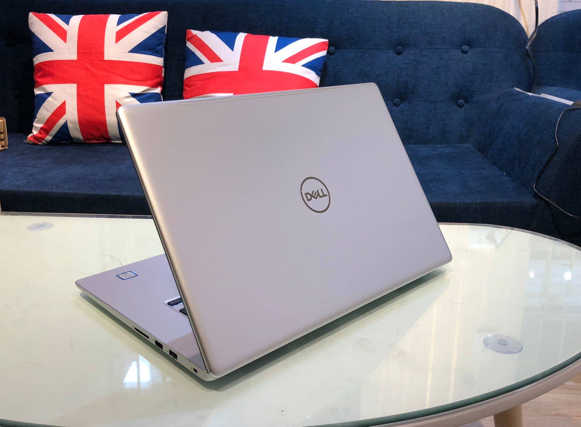 Laptop Dell Inspiron 7570-8.jpg